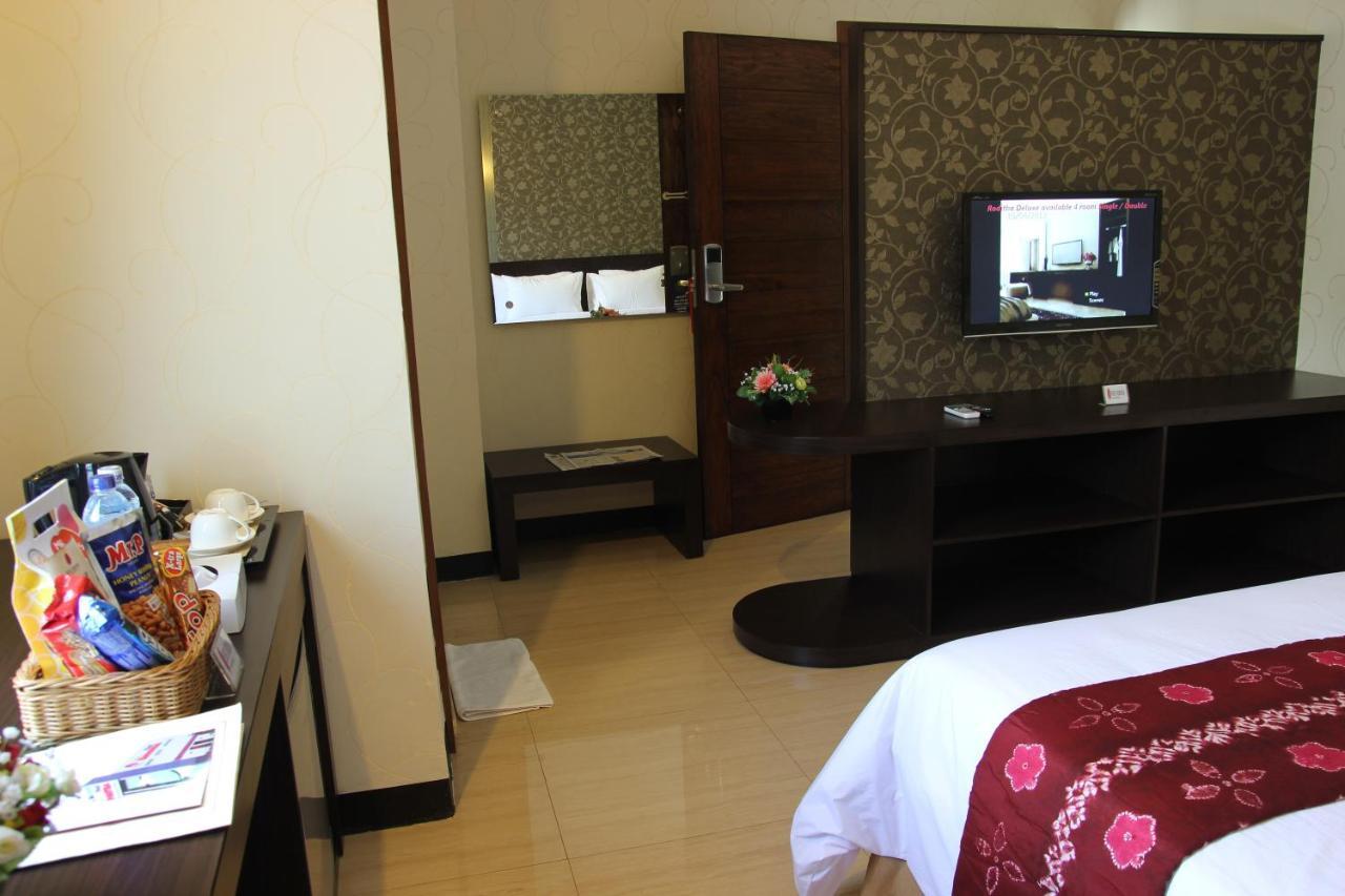 Hotel Roditha Banjarbaru Banjarmasin  Luaran gambar