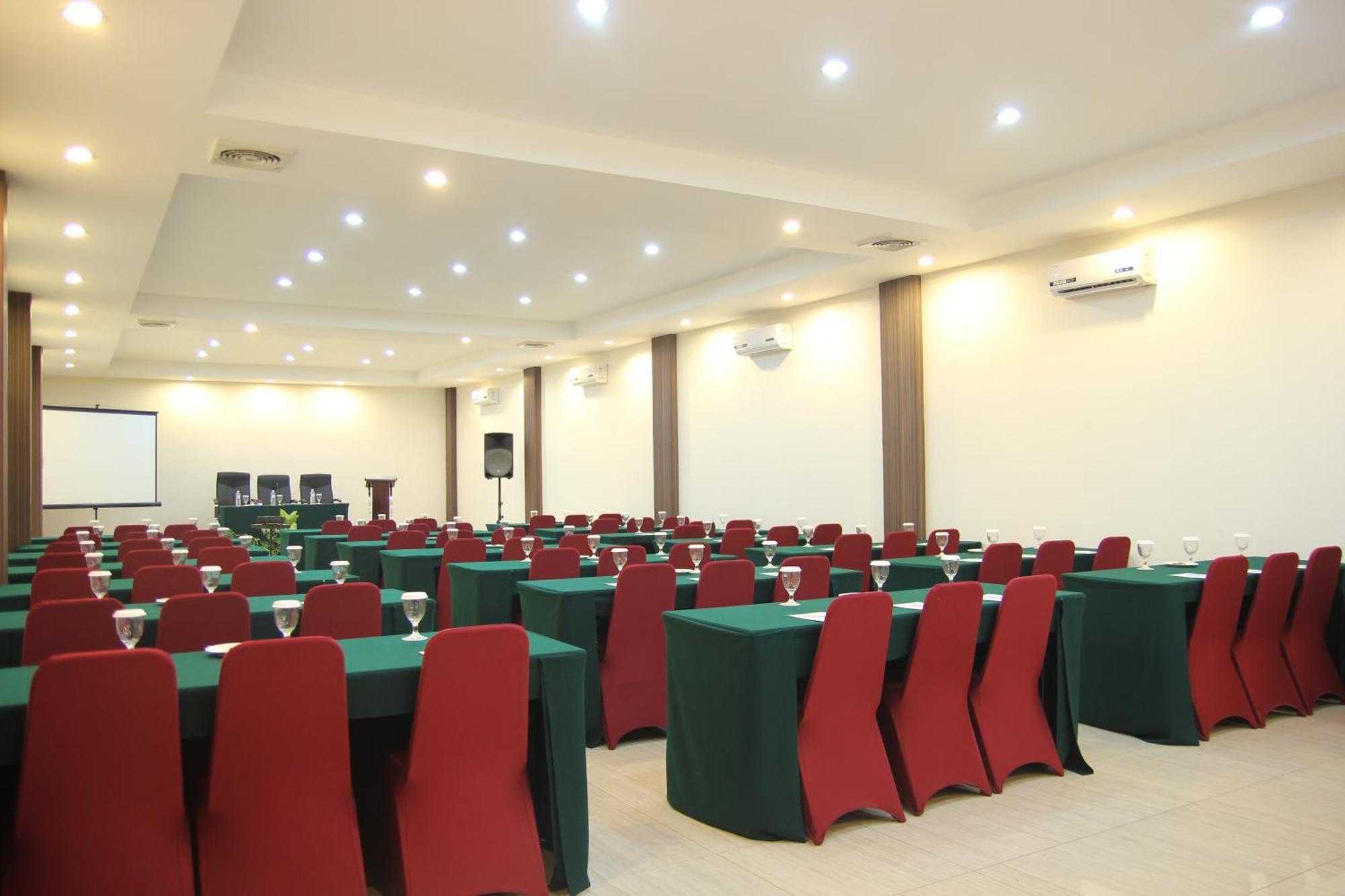 Hotel Roditha Banjarbaru Banjarmasin  Luaran gambar