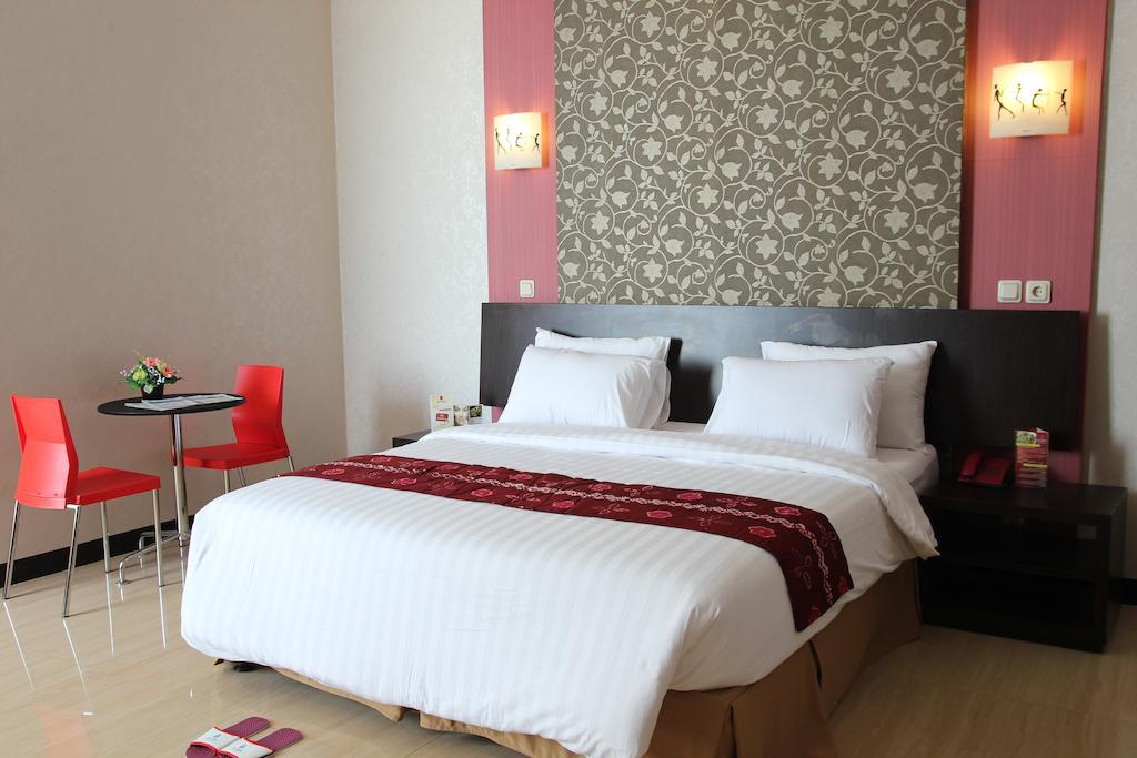 Hotel Roditha Banjarbaru Banjarmasin  Bilik gambar